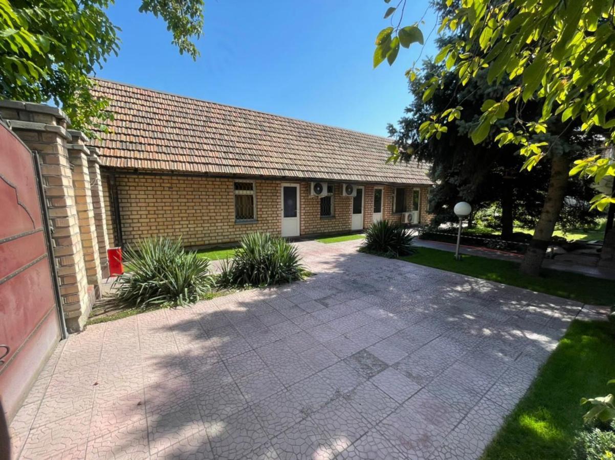 Гостевой Дом Шумкар Азия Guest House Shumkar Asia Bișkek Exterior foto